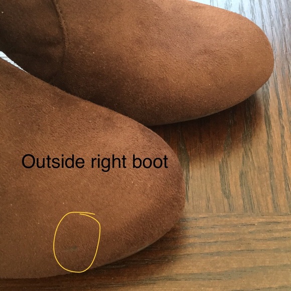 R2 Brown faux suede booties Never Worn - Picture 7 of 8